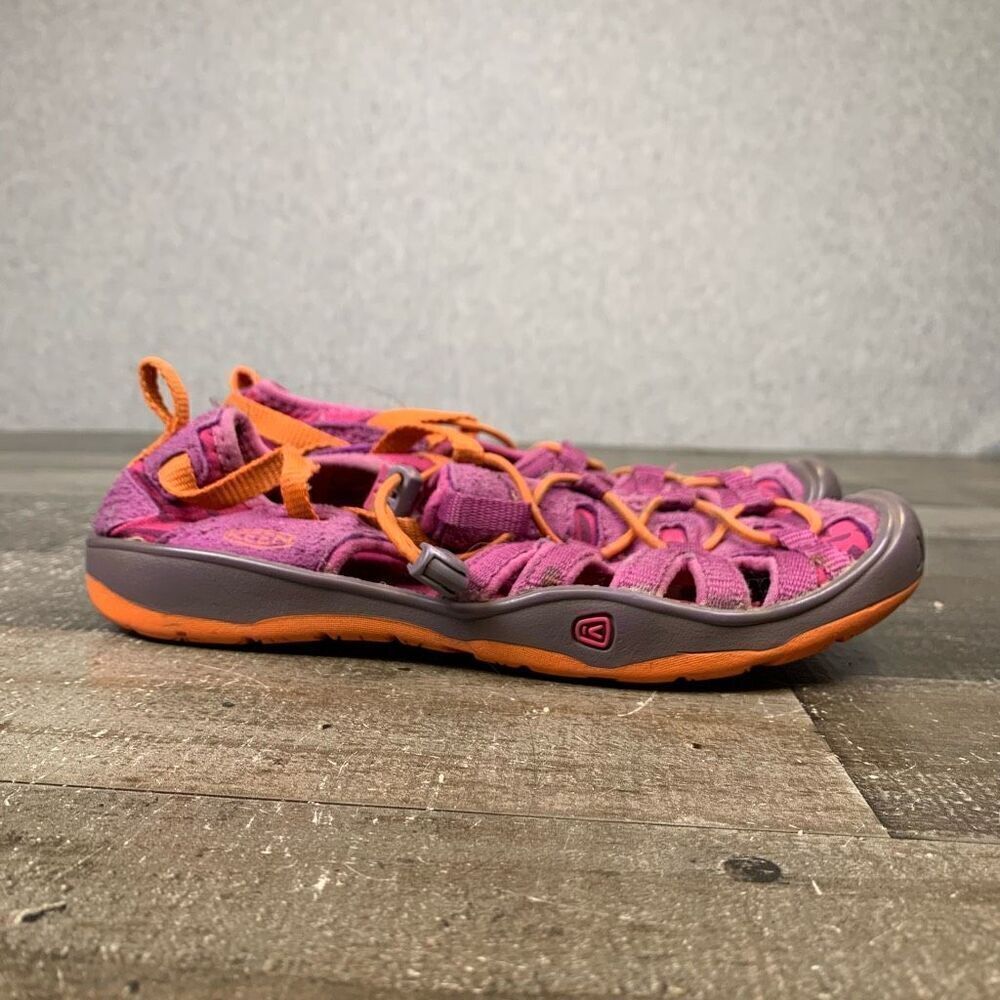 Keen Youth Size 3 Moxie Sandals Pink Orange Strappy Adjustable Slip On Shoes
